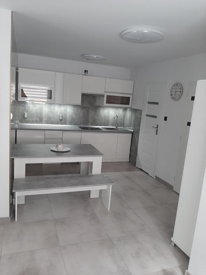 シフィノウイシチェApartament Emilyアパートメント エクステリア 写真